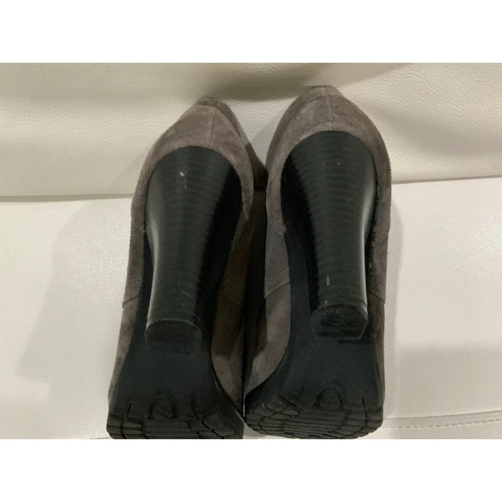 White‎ Mountain Women's Gray Suede Lace Up Wedge Ankle Boots Size 7.5